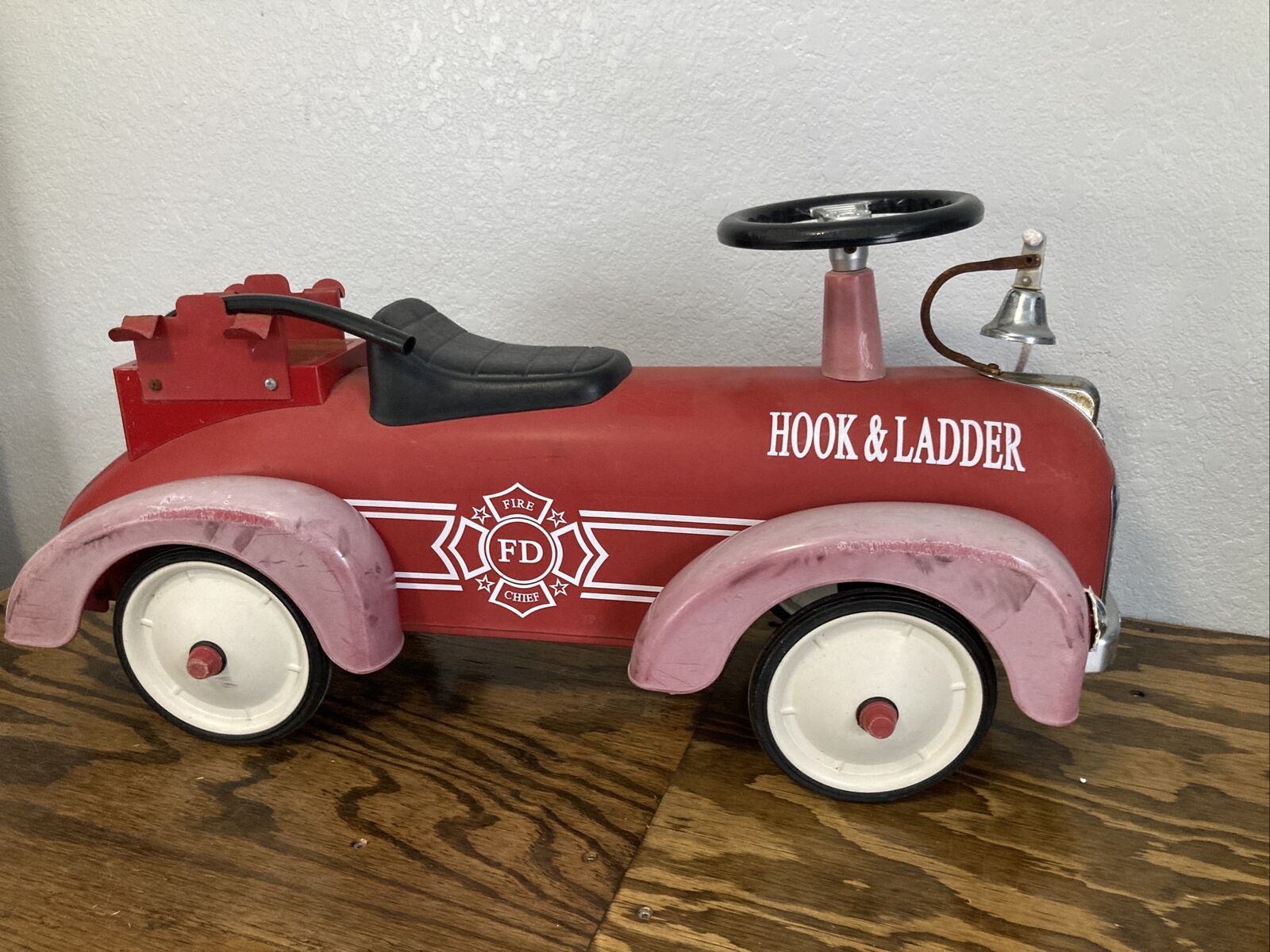 Vintage Toy Ride On Fire Truck Hook & Ladder Co. #891