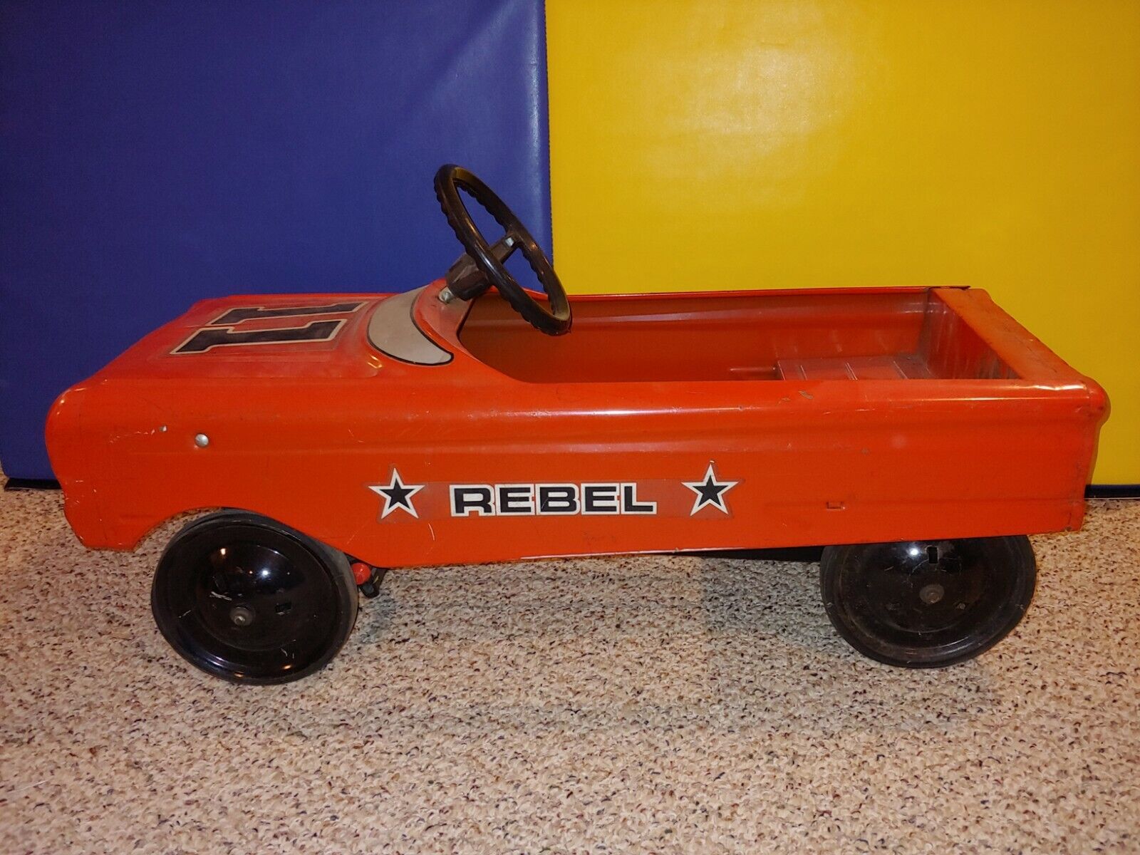 Vintage 70s/80s Rare Hard To Find Amf "rebel, 11" Dukes Of Hazzard Pedal Car Toy
